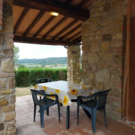 Apartment Mezzo Poggio Suvereto